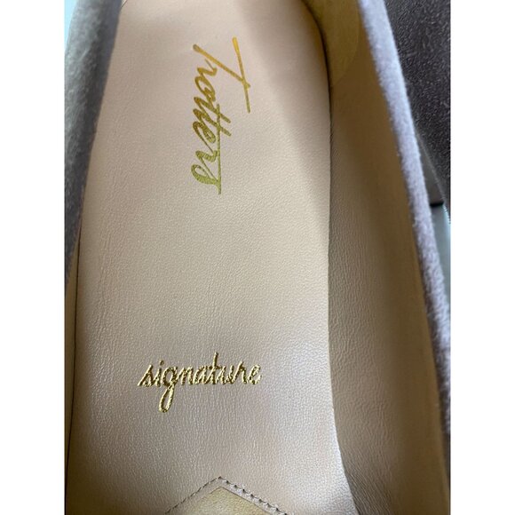 Trotters Signature NWOB Penelope Womens Tan Suede 2 1/4" Heel Shoe Size 10 1/2W - Picture 3 of 7
